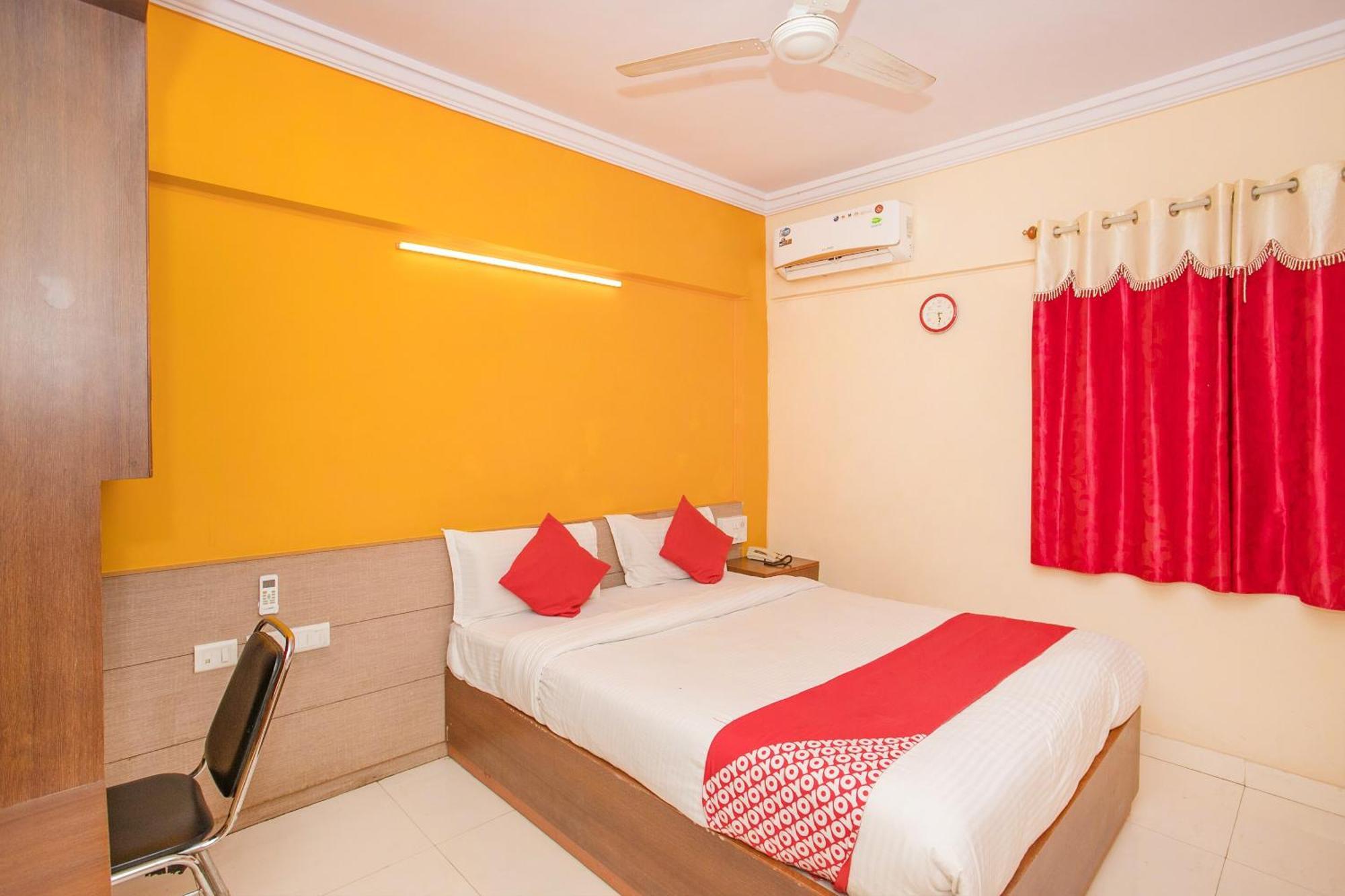 Hotel O Ujwal Residency Bangalore Exterior foto